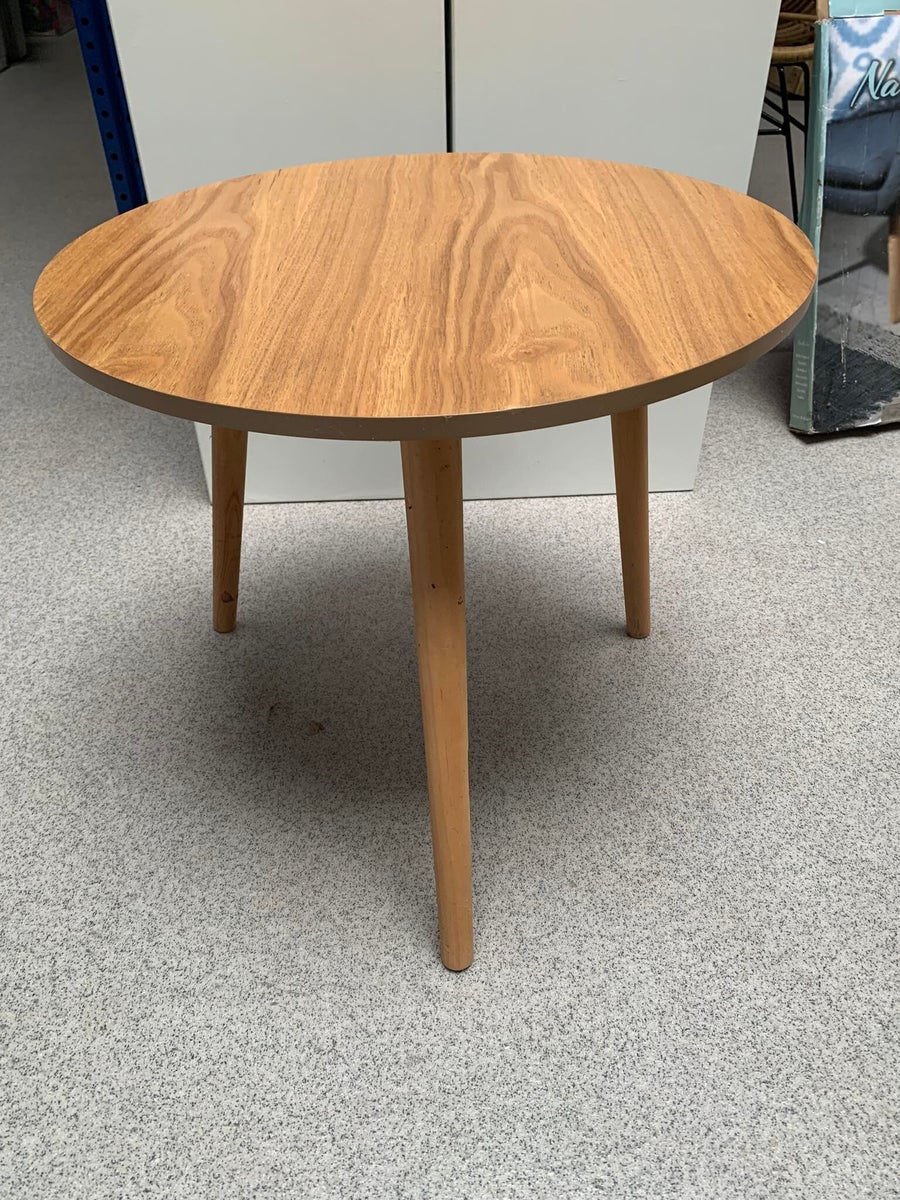 Houten bijzettafel